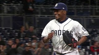 ARI@SD: Aybar comes in to pitch and retires Herrmann