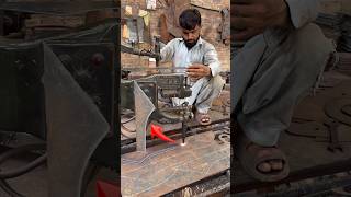 😱 How Giant Steel Blades Are Cut From Scrap Metal! 🔥 #blade #metalcutting