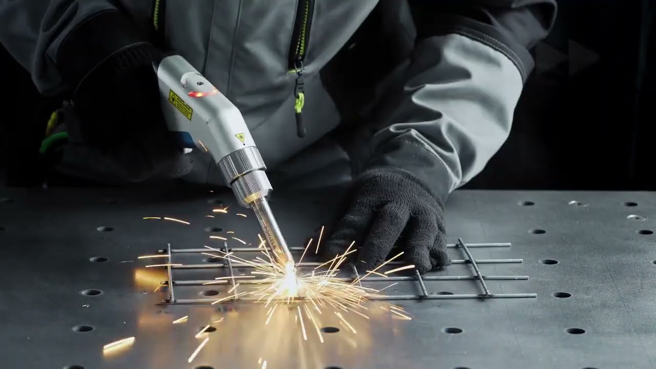 Лазерная сварка сетки из стальной проволоки - YouTube