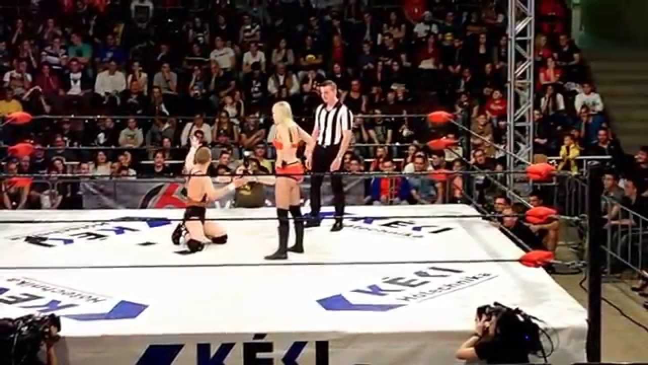 HCW Forradalom -  Don Roid vs Audrey Bride