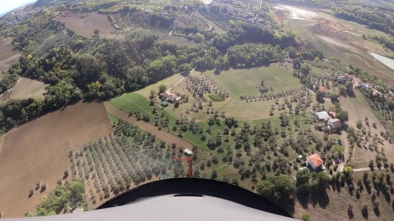 Magni Gyro M26 Victor: in volo sul lago di Penne