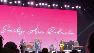 Emily Ann Roberts “Oh Praise the Name” - Live at the Ark Encounter 9/8/22