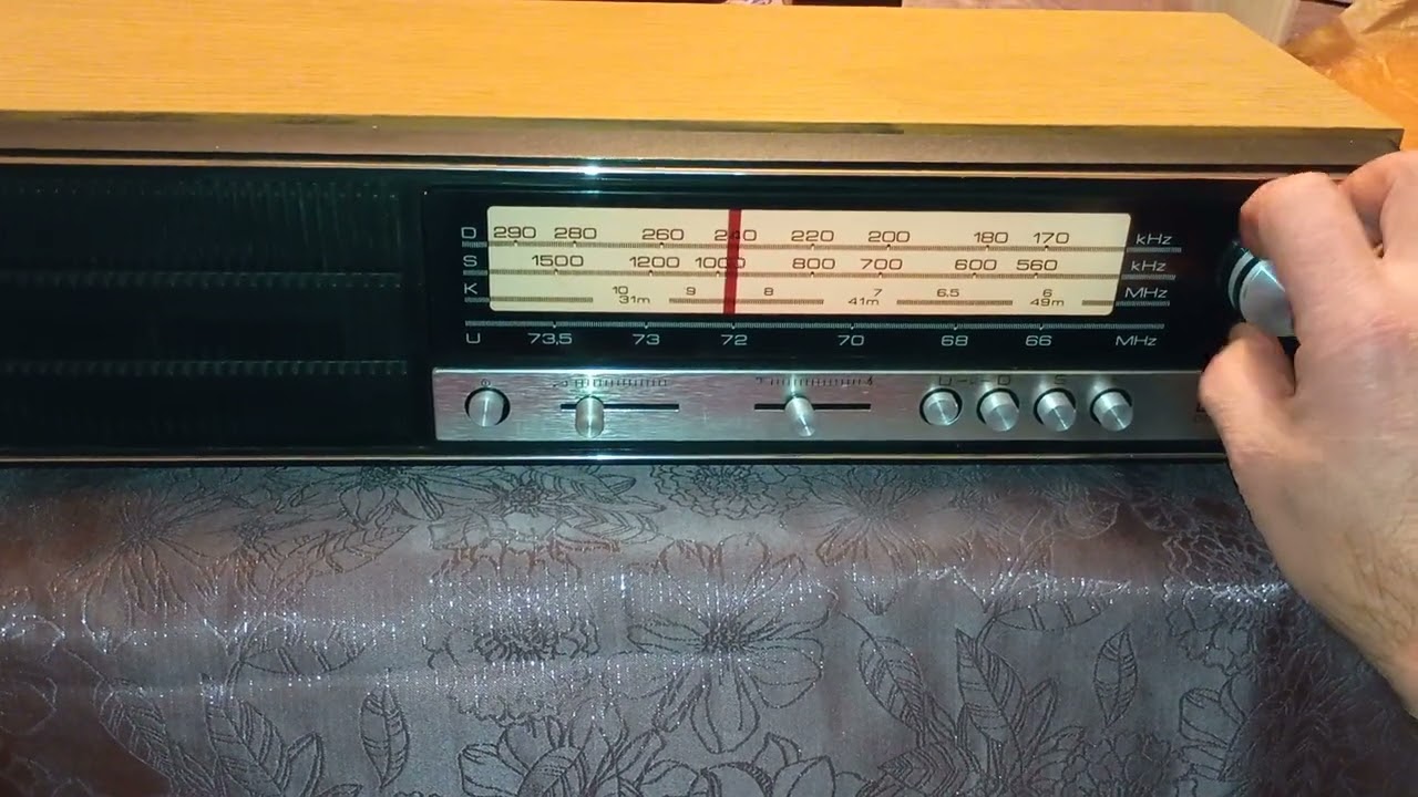 Radio Diora Giewont. Po naprawie i przestrojeniu.