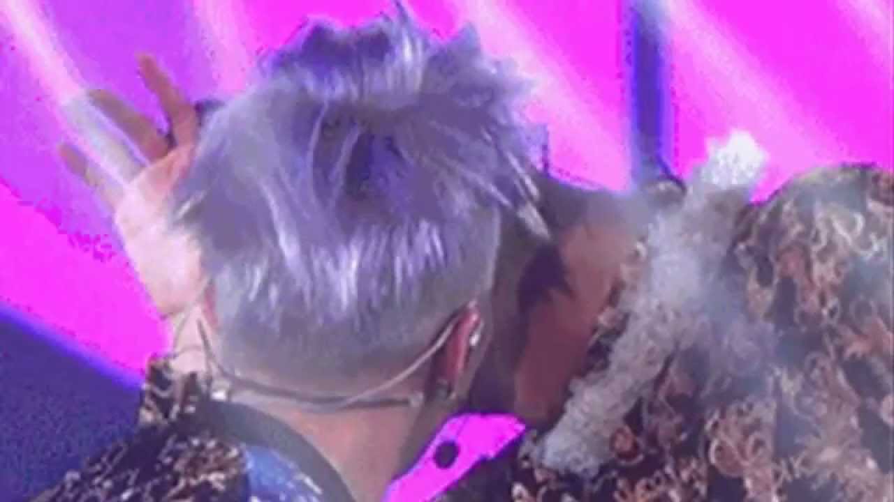 Lumin/Xiuhan moment #51: Gee - Lumin