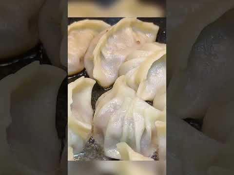 Видео: Красивая лепка . Гёдза, Japanese Dumplings