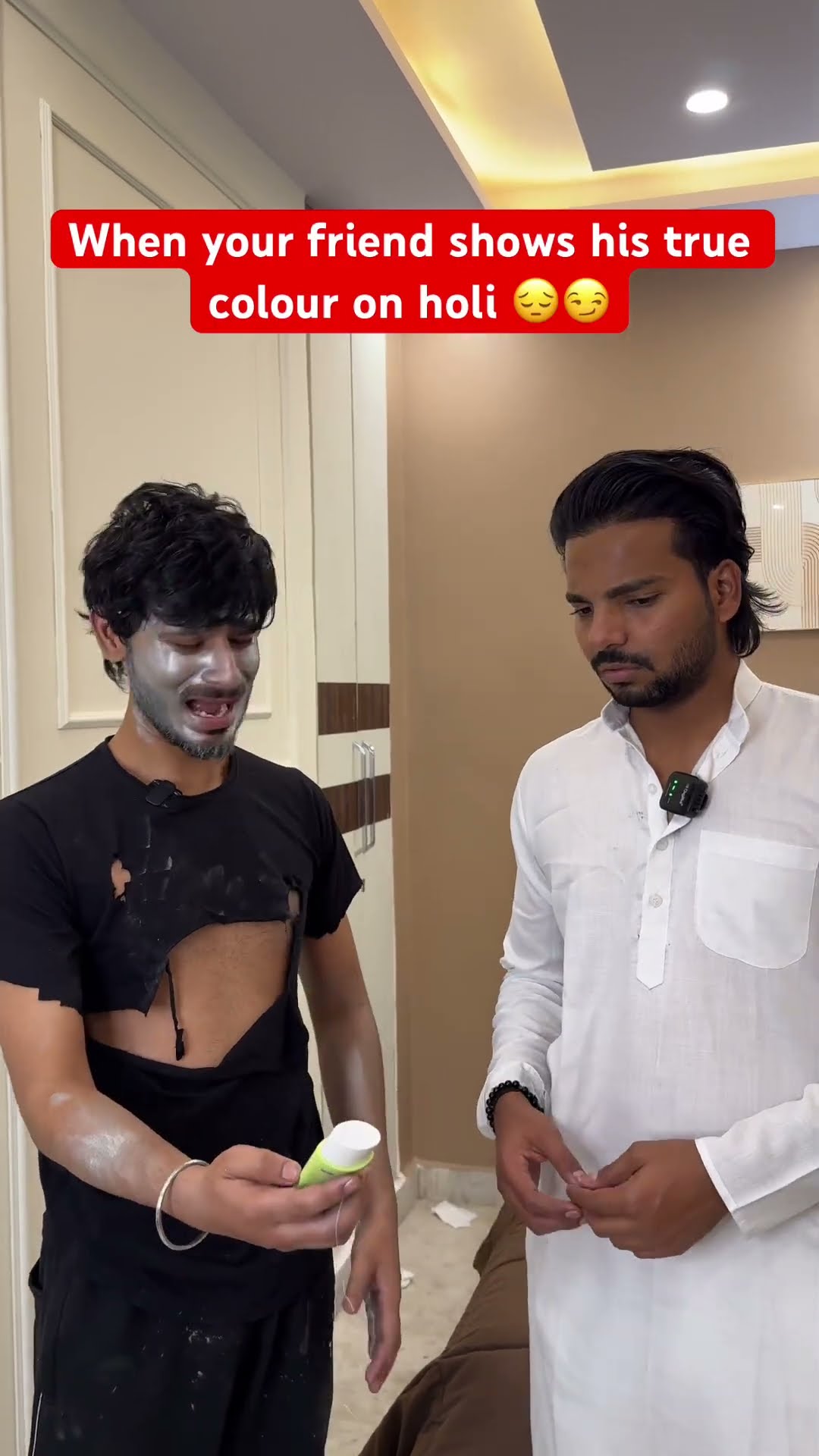 When your friend shows his true colour on holi ?? | Chimkandi