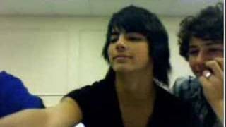 Jb Live Chat Joes A Fish Erins Twilight Question