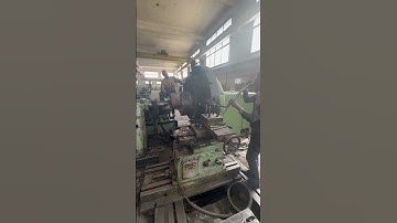 Setting up a large eccentric part on the lathe 🏭#machining #manufacturing