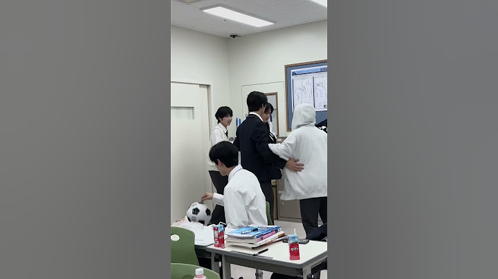 왼발부터거든