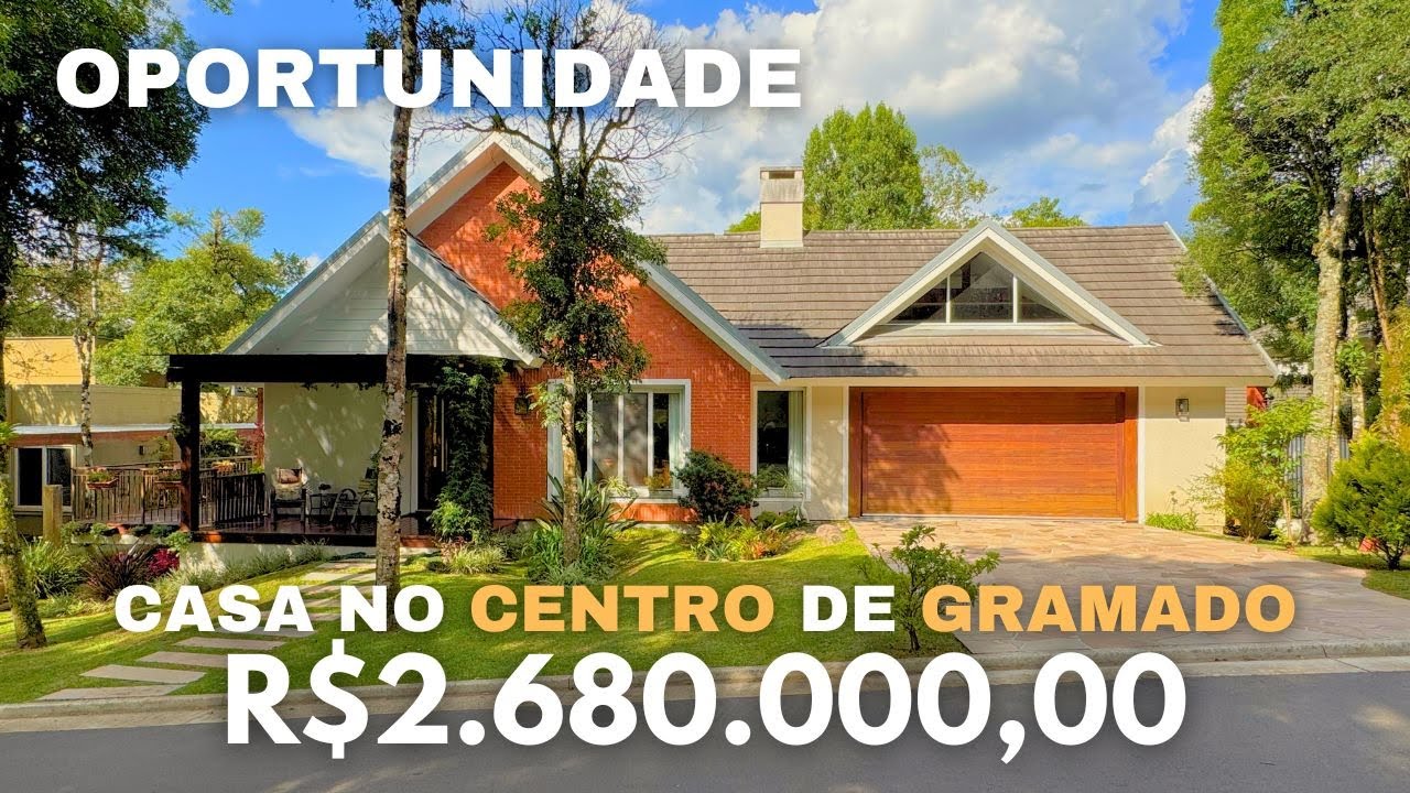 CASA a venda no centro de gramado. OPORTUNIDADE na Serra Gaucha. Parece ate que esta no exterior.