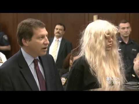 Amanda Bynes in court for possession of marijuana