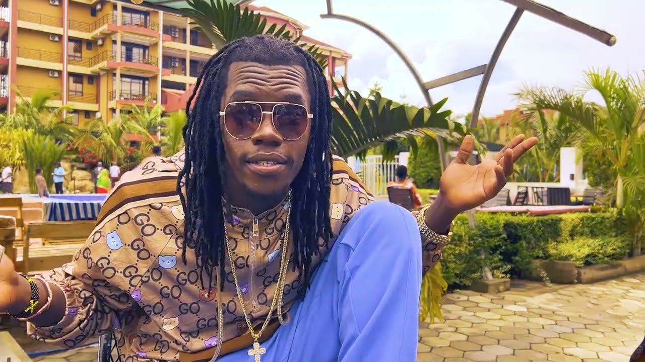 Guarda Weston UG - Quick loan (Official Video) su YouTube Guarda Weston UG - Quick loan (Official Video) su YouTube