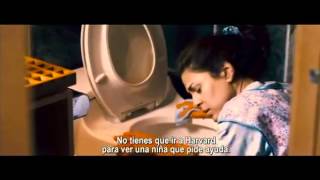 Educando A Mamá Trailer Oficial