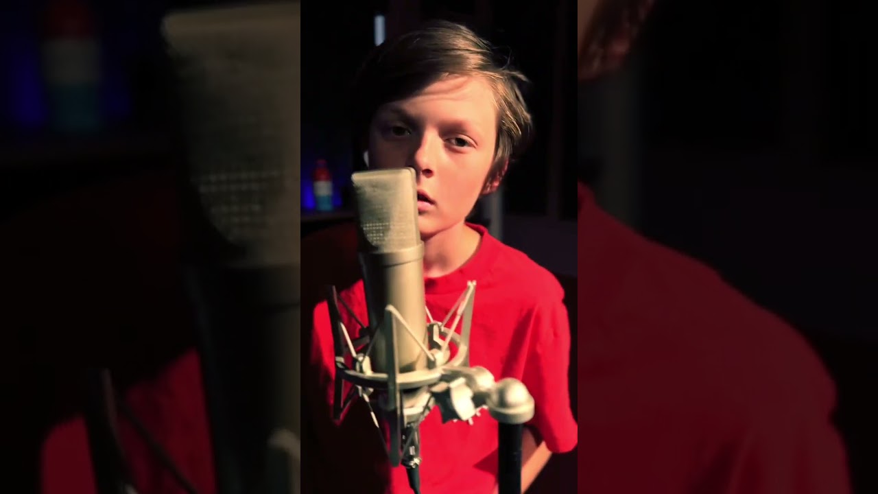 Raized Wrong performs Yellow by Coldplay