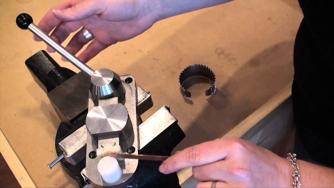 Make a Metal Cuff with Pepetools Superior Ring Bender 