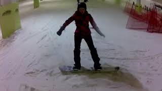 Beginner Snowboarding at Milton Keynes Snozone