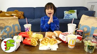 レオくんがマクドナルドのハンバーガーを作って食べてみた！Part31 トイキッズ