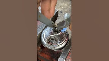 Extracting a broken key from a disc padlock. #HandsomeOrHandy #Handyman #Locksmith.