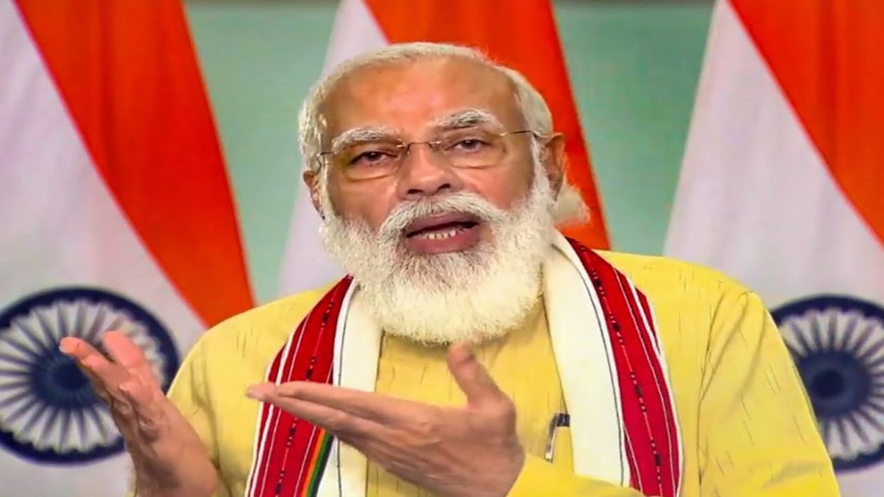 Bihar elections: PM Modi praises Nitish Kumar for 'sushasan', takes dig at Lalu Yadav