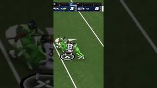 Russell Wilson Scrambles For The 1st! Subscribe for sports videos uploaded daily! #nfl #shorts Wealth
