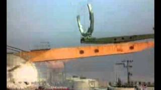 Crazy Tomahawk kill at Launch