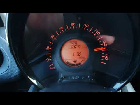 Acceleration top speed Toyota Aygo mk2 71ps - YouTube