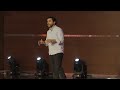 El empoderamiento a través del emprendimiento | Fernando Calmell del Solar | TEDxLima