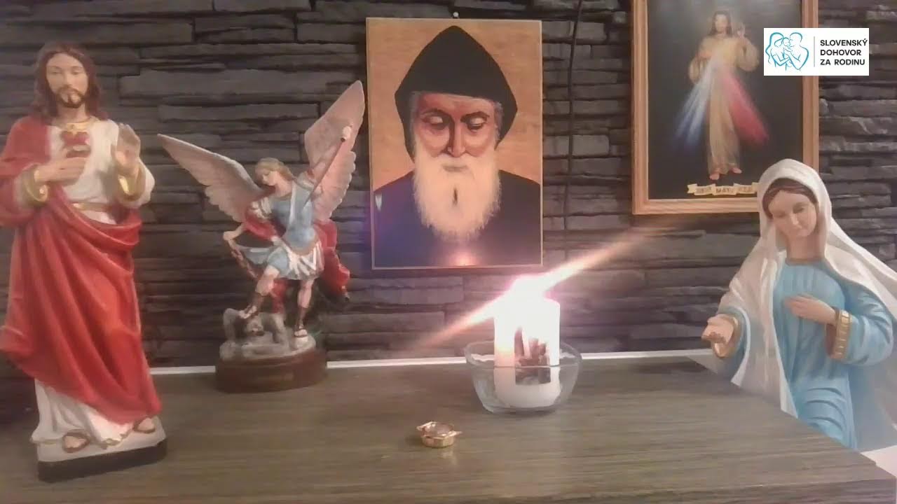 Slávnostný ruženec - YouTube