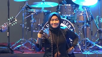 Dhevy Geranium - Bohoso Moto (Pensi SMK Negeri 3 Kota Probolinggo 2020)
