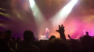Lorde - Buzzcut Season | live at Des Moines IA