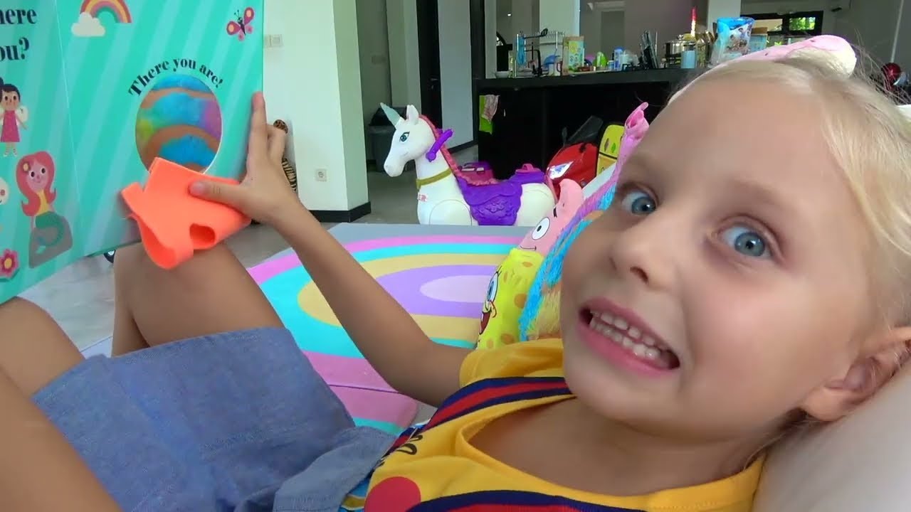 Alisa and Dad Show the Importance of Honesty and Mutual Assistance for Children