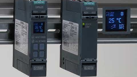 What is shown on the display of the 3RS2 temperature monitoring relay?