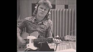 Video voorbeeld van "Albert Järvinen - Sister Sue - Ride On 1974"
