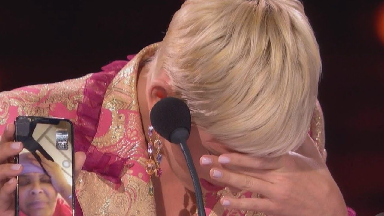 et online bachelor Watch Luke Bryan Give His Shoes to a Contestant During Touching 'American Idol' Audition