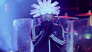 Jamiroquai – Emergency on Planet Earth (Live)