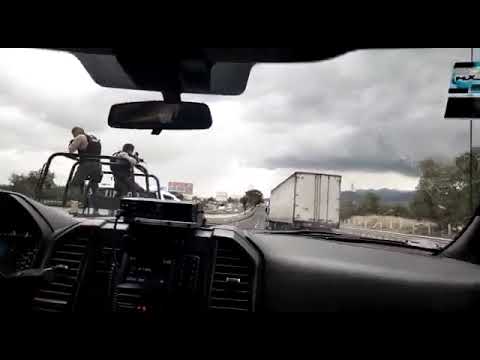 Video desde patrulla que persiguió a asaltantes de Hidalgo a Tecámac