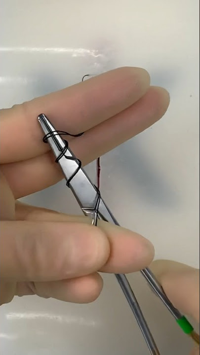 Self-locking Knot #surgicalskills #suturing #surgery #surgeon #vet #medicine #study #sowing