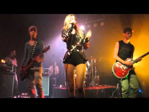 DallasParar o TempoAO VIVO NO INFERNO CLUB