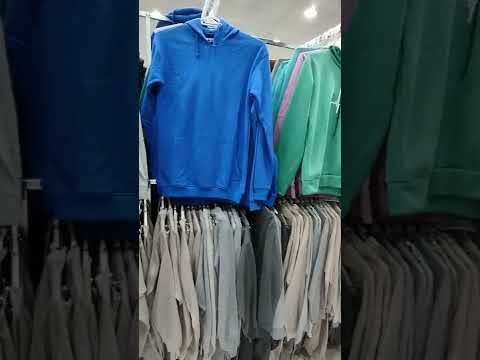 مركز الهرم ستايل توينتي فرع النسيم فالرياض شارع سعد بن أبي وقاص بالقرب من إشارة البلديه و كيان