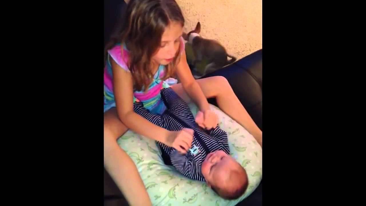 Сестра принудила брата видео. Старший брат износилует сестру. Сестра принудила брата видео. Вдул старшей сестре. Показала брату.