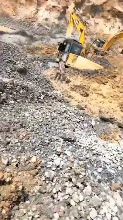 🥺 හැමෝම පරිස්සමෙන් 😘