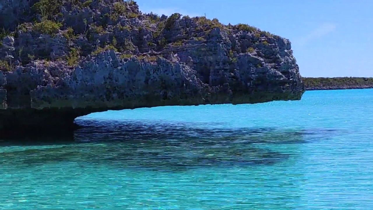 Amazing floating rock structures...and Hollywood - YouTube