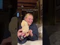What’s your go to souvenir when visiting a new place?? I love to find a jellycat! #jellycat