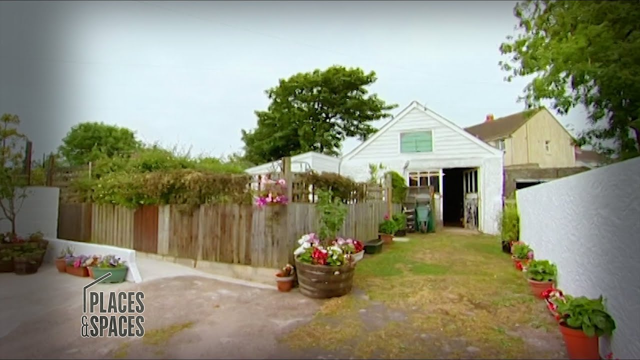 Finding The Perfect Country Cottage! - YouTube