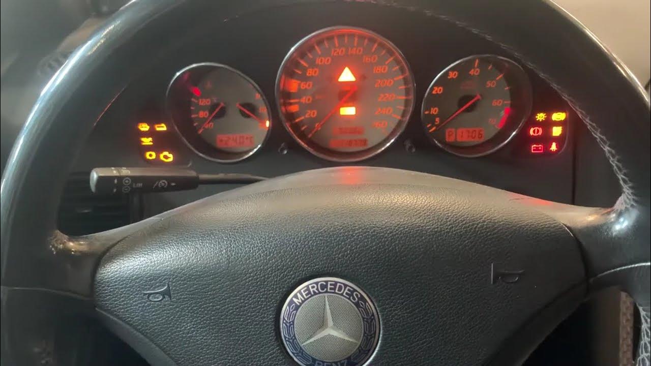 Панель Mercedes SLK