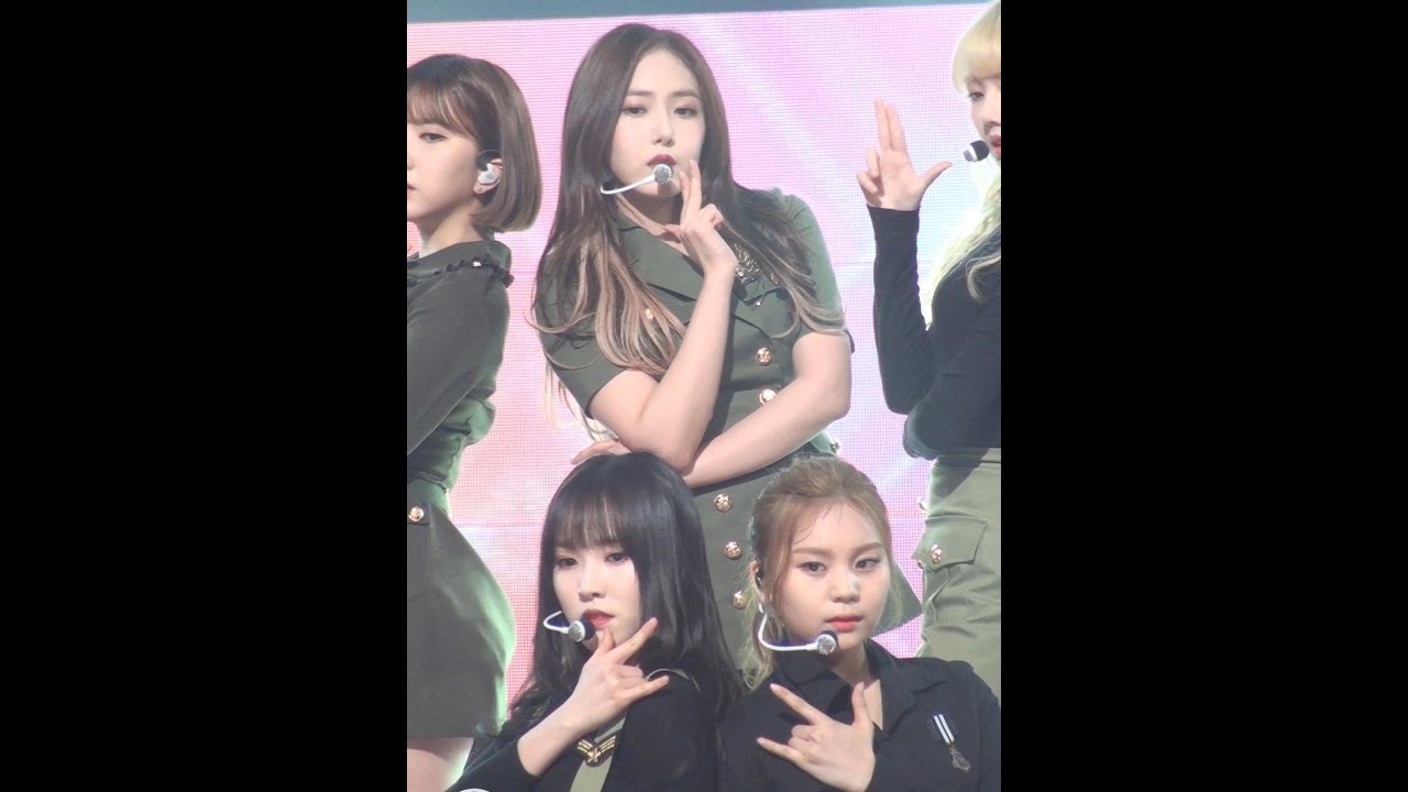シンビ「その他の公式Fancam」公式Fancamのサムネイル