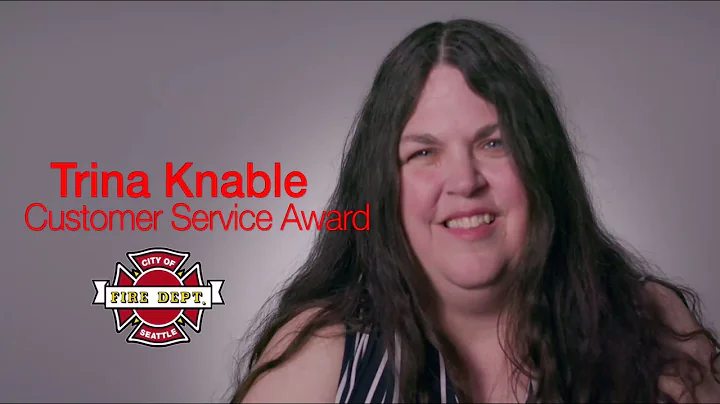 2021 - Customer Service Award: Trina Knable
