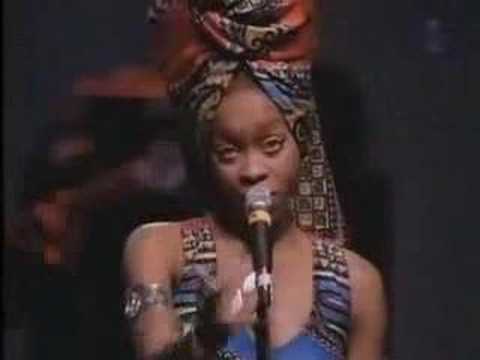 Erykah Badu - Call Tyrone (live)