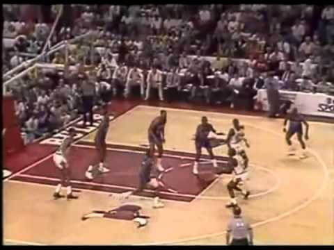 Michael Jordan vs Piston's Defense