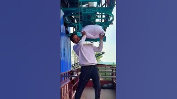 Watch Workers Move Giant Bags of Corn Like Pros! Conveyor Belt Power in Action! 🌽🔥 #Shorts